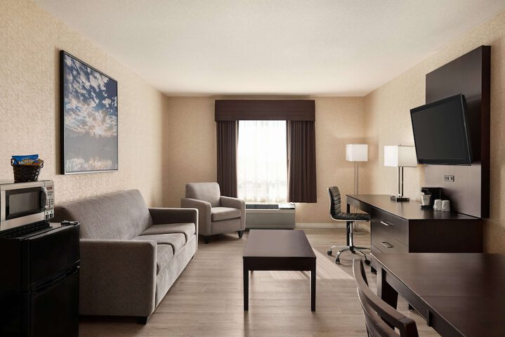 Room 6 of 31
