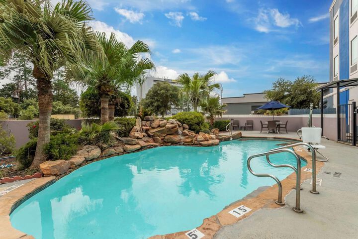 Pool 6 of 45