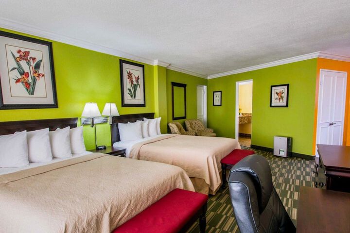 Room 22 of 29