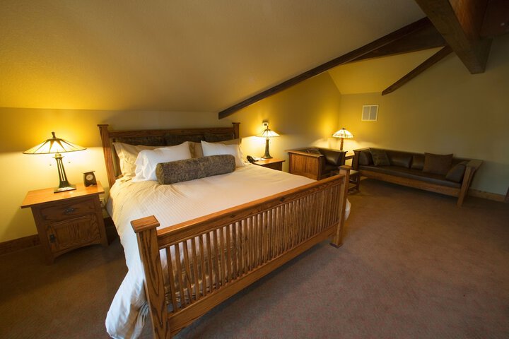 Room 45 of 98