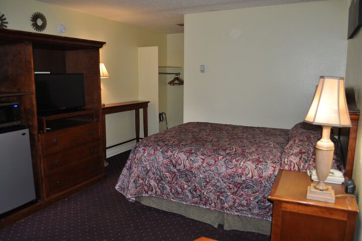 Room 22 of 26