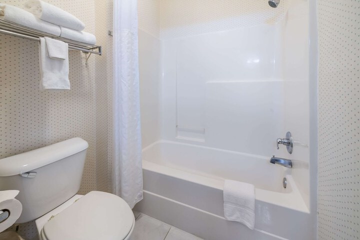 Rodeway Inn Urbana Champaign University Area