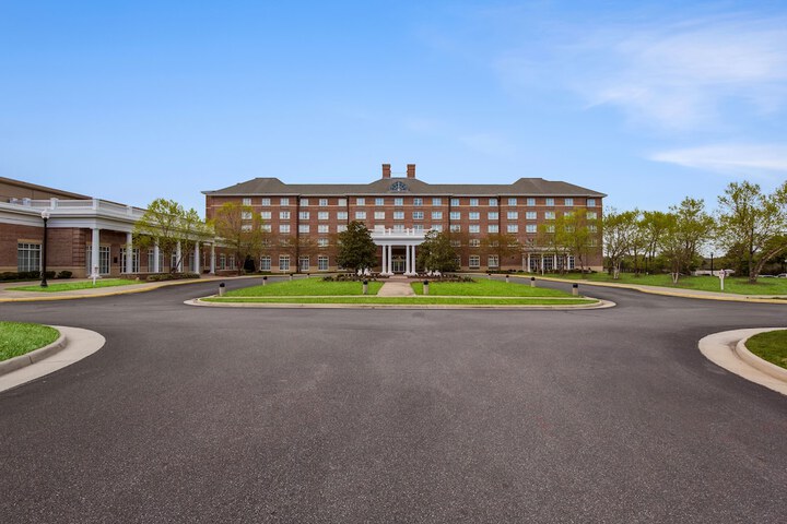 Hotel 8 of 73