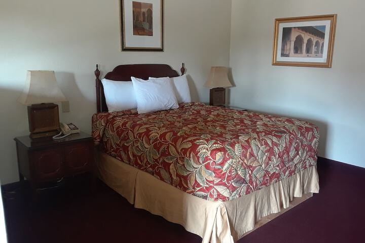 Cedar Glade Resort