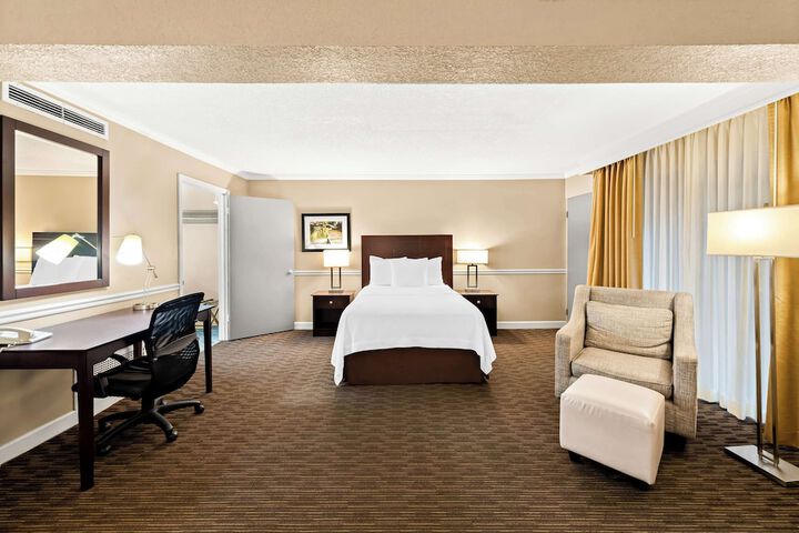 Room 25 of 36