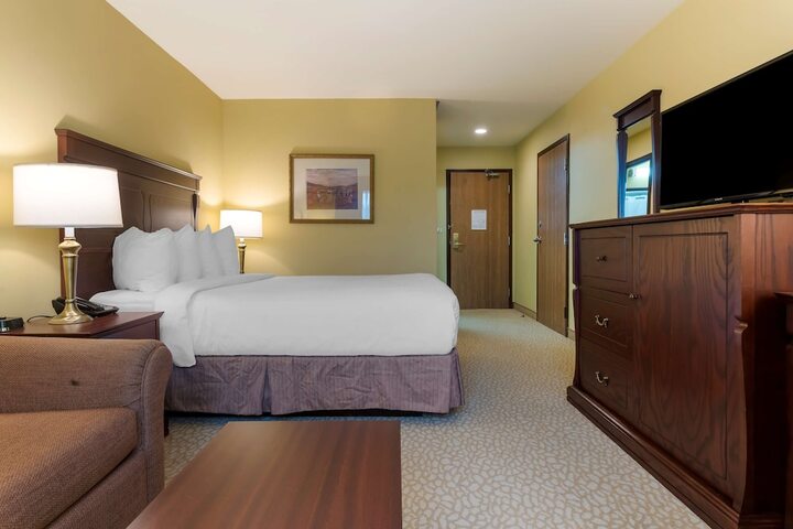 Room 28 of 45