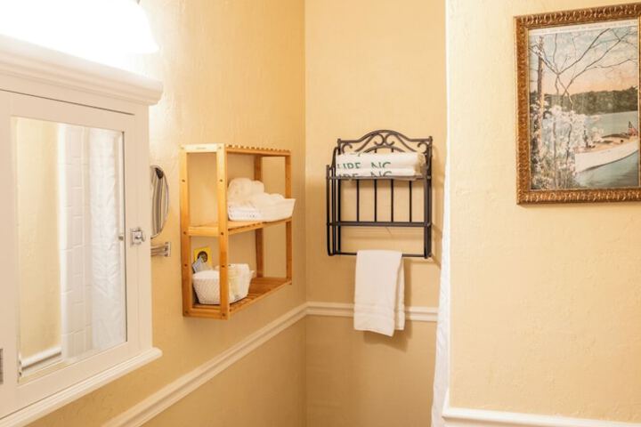 Lake Lure Inn & Spa