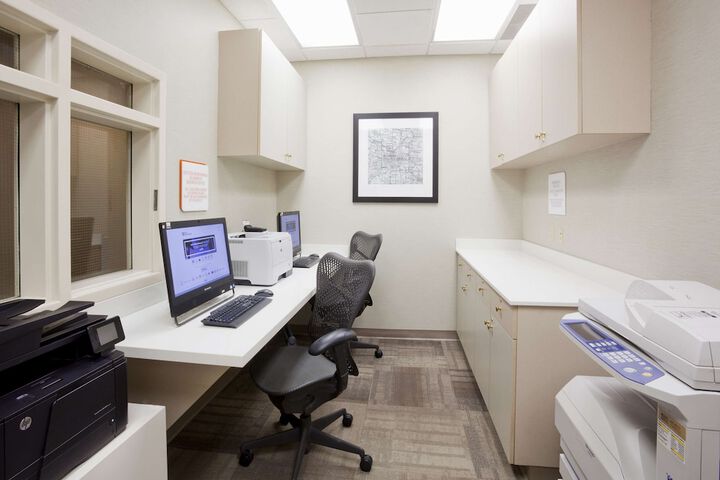 Business Center 29 of 30
