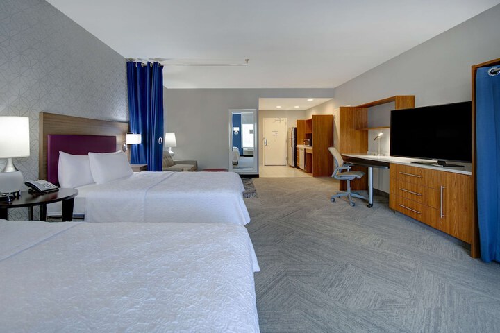 Room 40 of 50