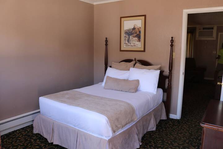 Room 17 of 26
