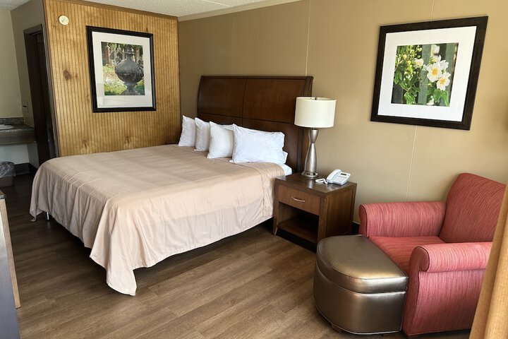 Daniel Boone Motor Inn