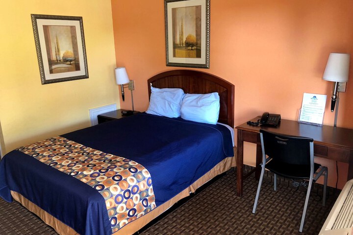 Room 22 of 23