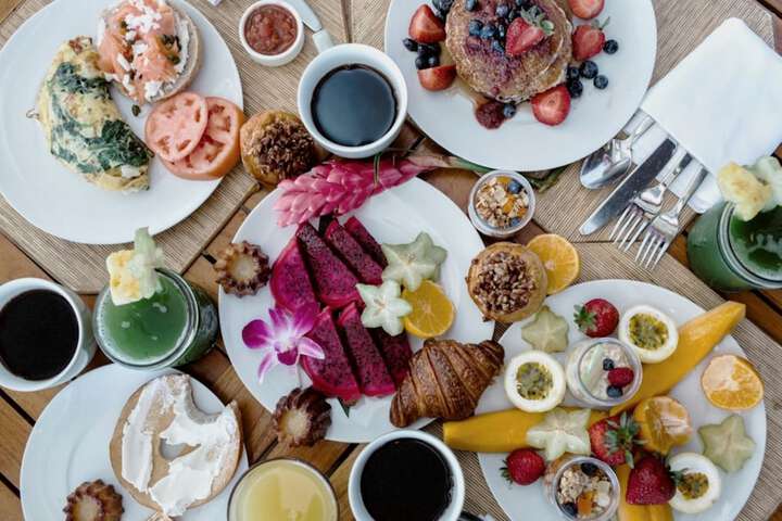 Breakfast/Coffee Service 121 of 164