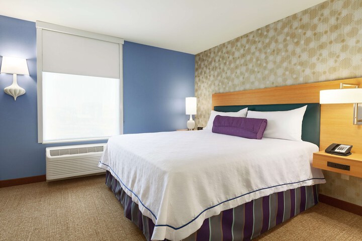 Room 19 of 25