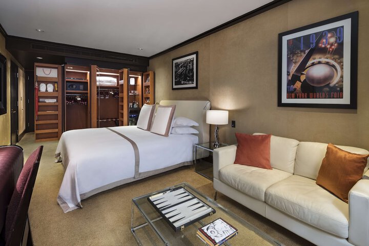 Room 22 of 70