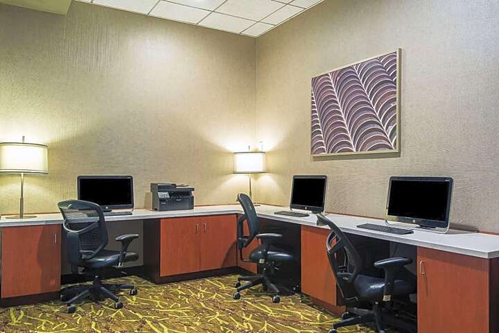 Clarion Hotel