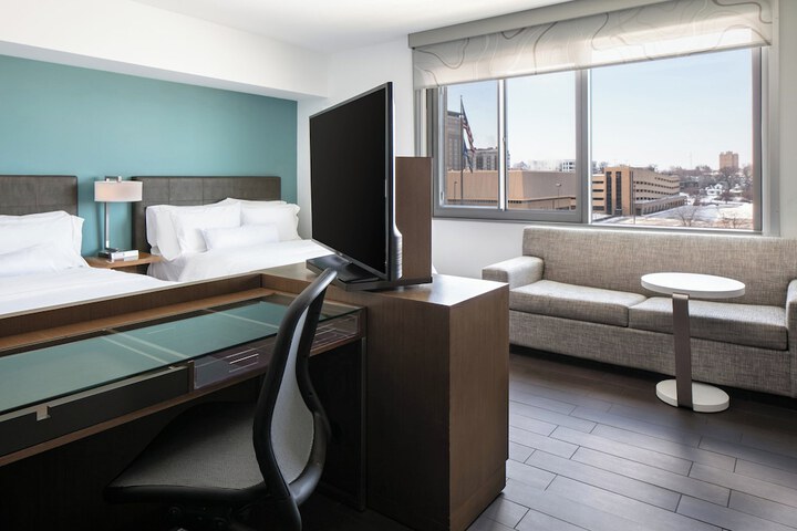 Room 35 of 44