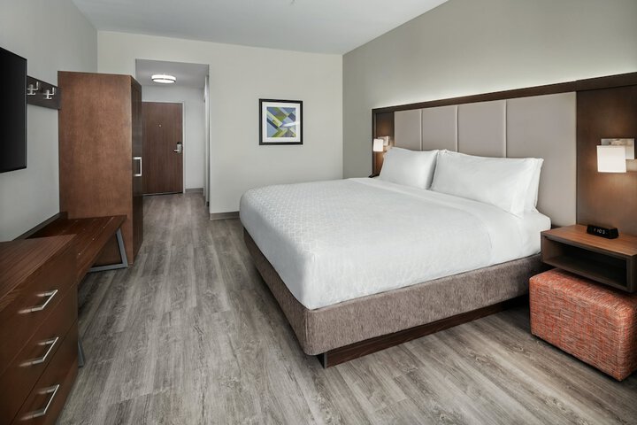 Room 29 of 62