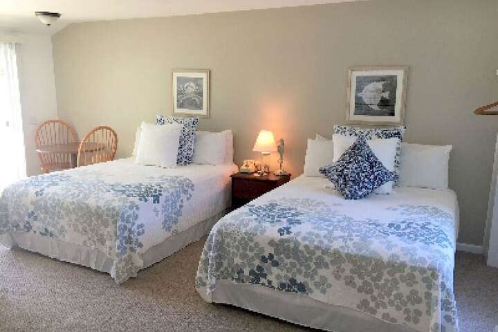 Room 27 of 28