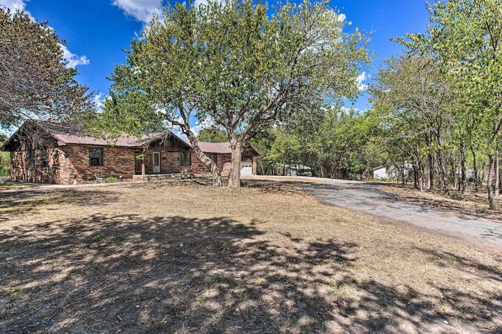 Lovely anna Fink House w / Patio & Fire Pit