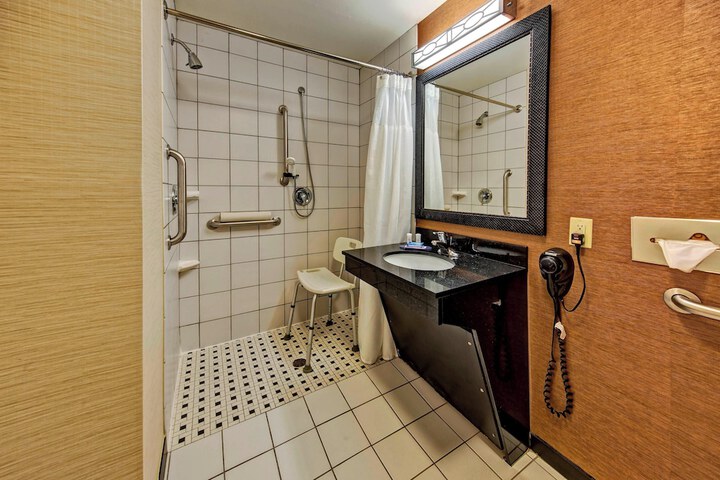 Room 13 of 26