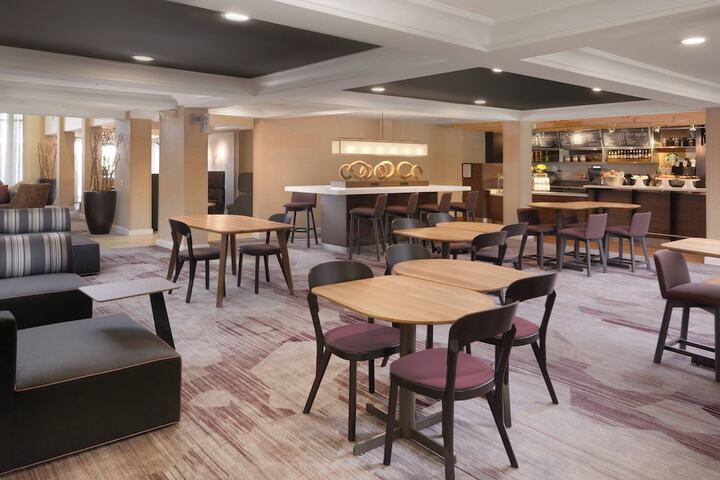 Hotel Interior 4 of 26