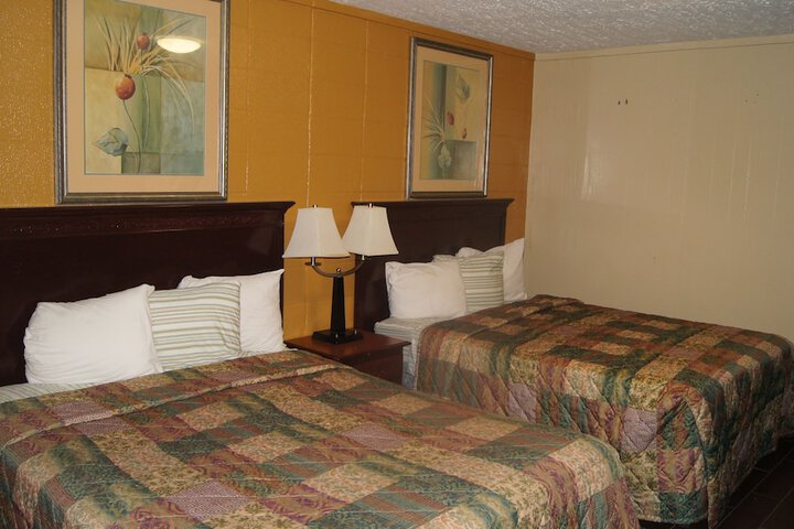 Room 14 of 23