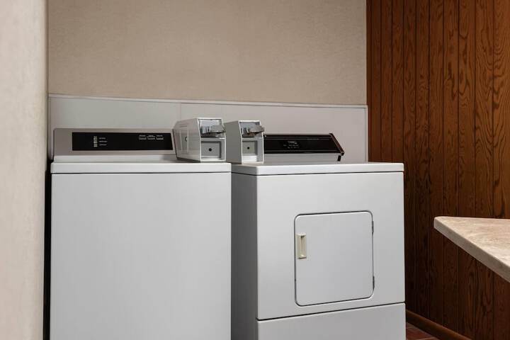 Ramada by Wyndham Grand Forks