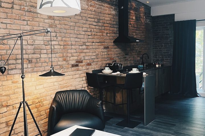 Room 43 of 54