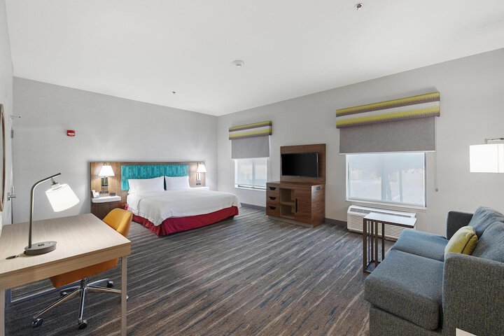 Hampton Inn & Suites Madera