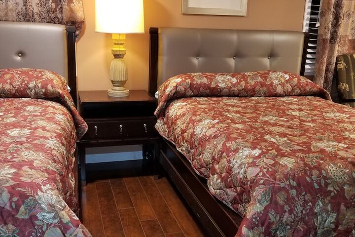 Room 15 of 31
