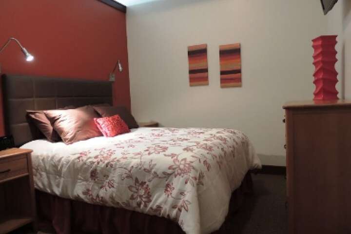 Room 28 of 41