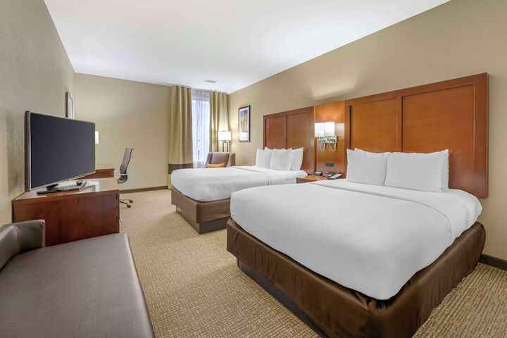 Room 15 of 80