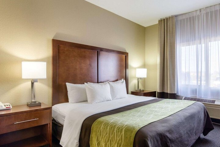 Comfort Inn Garden City
