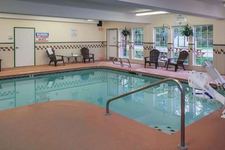 Pool 6 of 33
