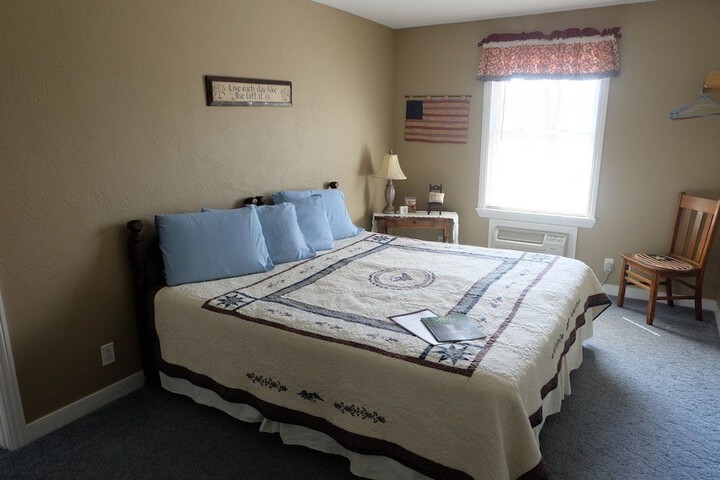 Seams Like Home B & B