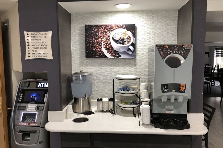 Breakfast/Coffee Service 21 of 27