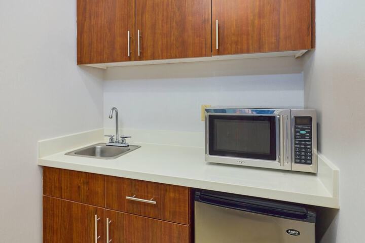 Comfort Suites Springfield-Eugene
