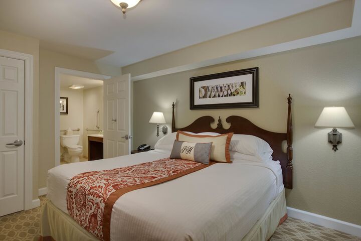 Room 42 of 63
