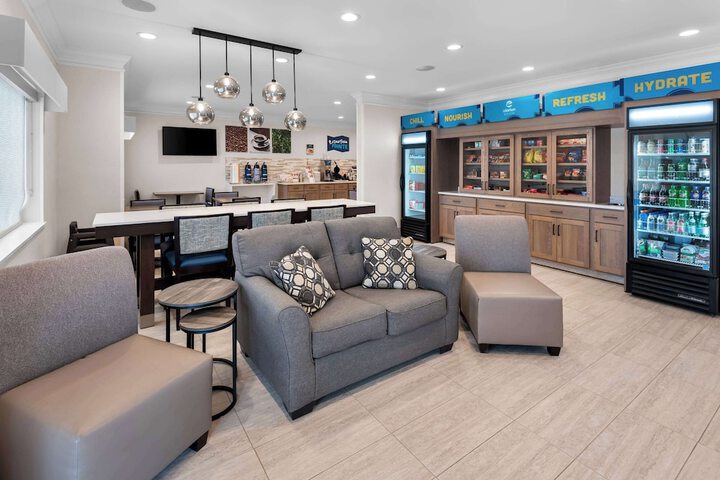 Hotel Interior 11 of 65