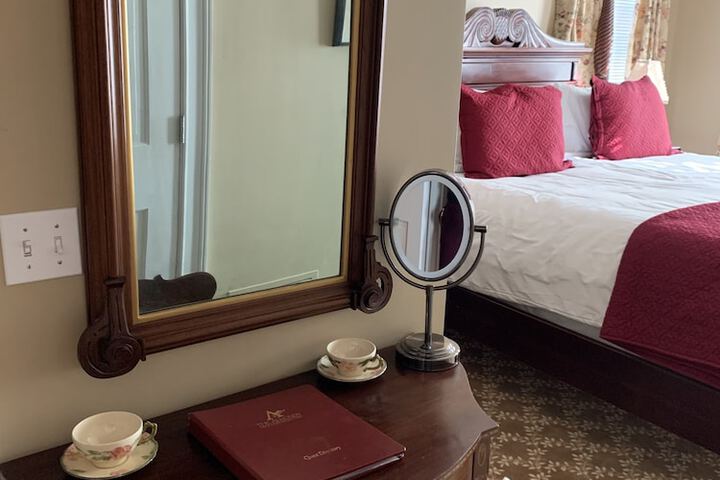 Room 123 of 169