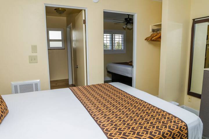 Room 103 of 155
