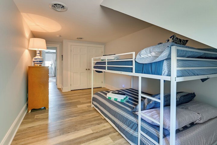 Finger Lakes Vacation Rental w / Hot Tub & Pool