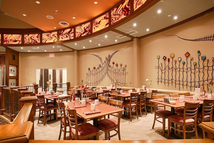 Best Western Plus Lamplighter Inn & Conference Centre