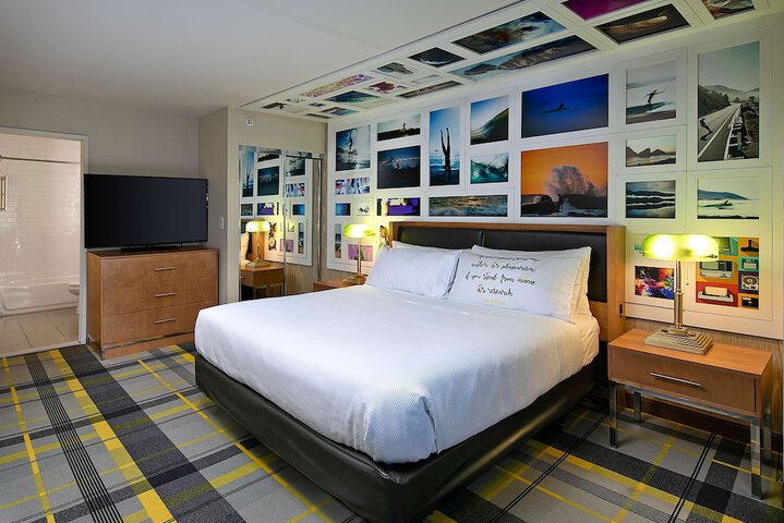 Room 32 of 57