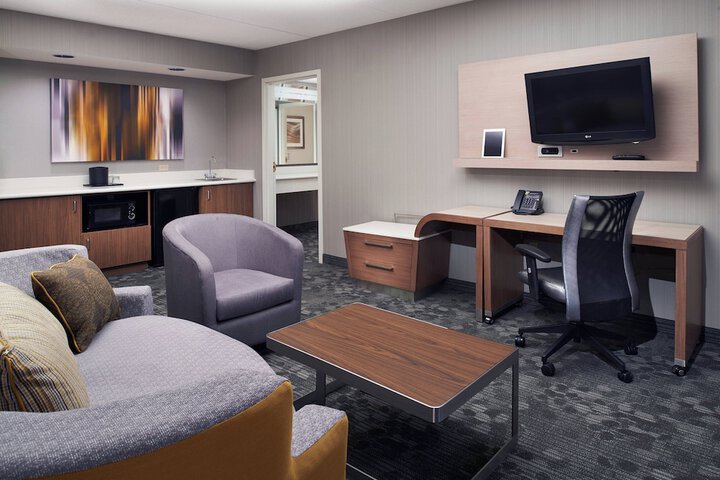 Courtyard by Marriott Cleveland Independence