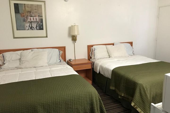 Blue Mountain Hotel