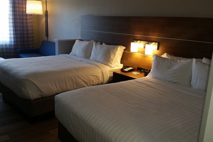 Holiday Inn Express & Suites Fort Mill by IHG