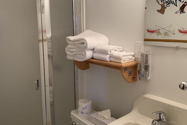 Room 14 of 82