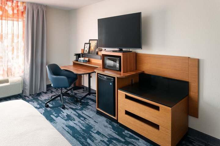 Room 21 of 31
